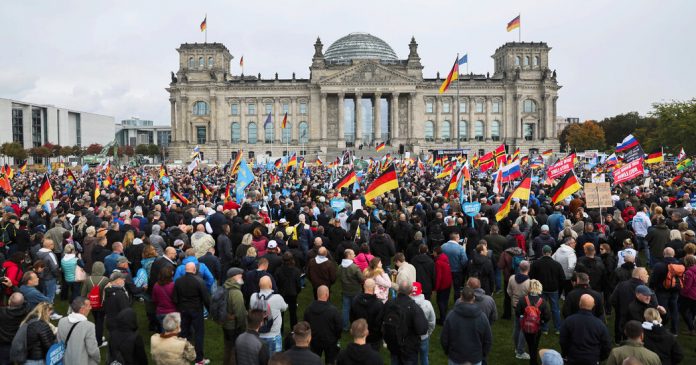 Rise of Far Right Leaves Germany’s Conservatives at a Crossroads